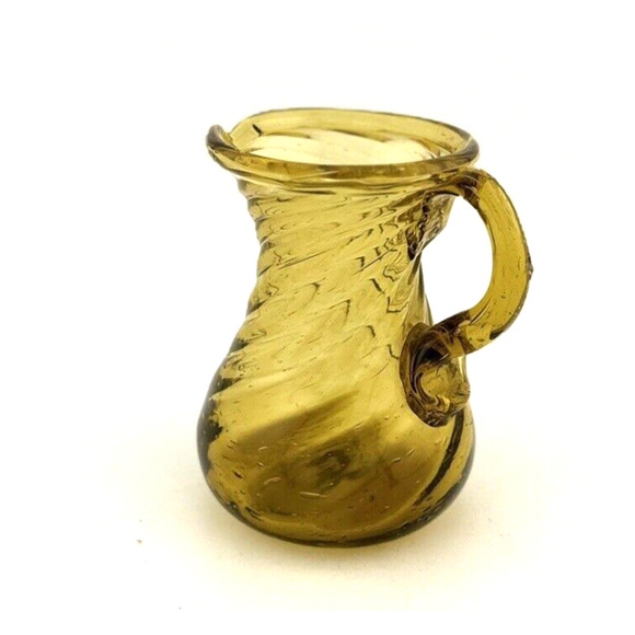 Hand Blown Vintage Amber Swirl Miniature Pitcher Creamer Vintage 3.5 in. - Picture 2 of 11